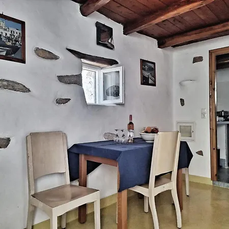 Karnagio - Traditional Seafront House Koufonisia