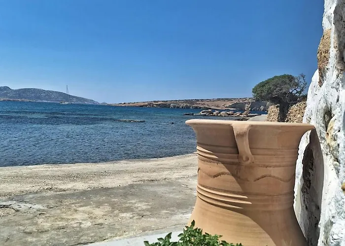 Karnagio - Traditional Seafront House * Koufonisia